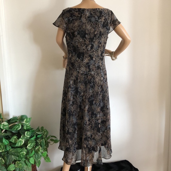 EVAN PICONE All In The details Soft Style with Flare hem. Fully lined Size 14 - Picture 3 of 7